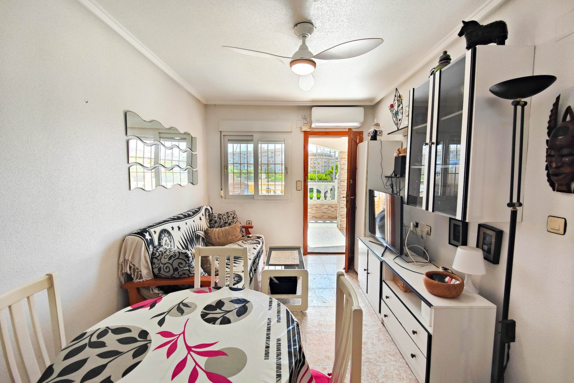 Brukt - Bungalow -
Torrevieja - Costa Blanca