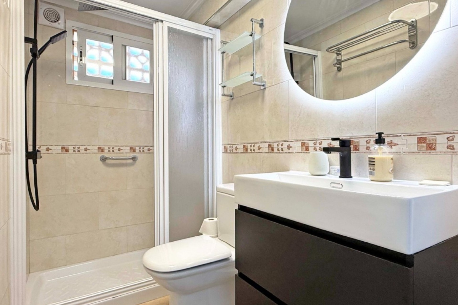 Brukt - Bungalow -
Torrevieja - Costa Blanca