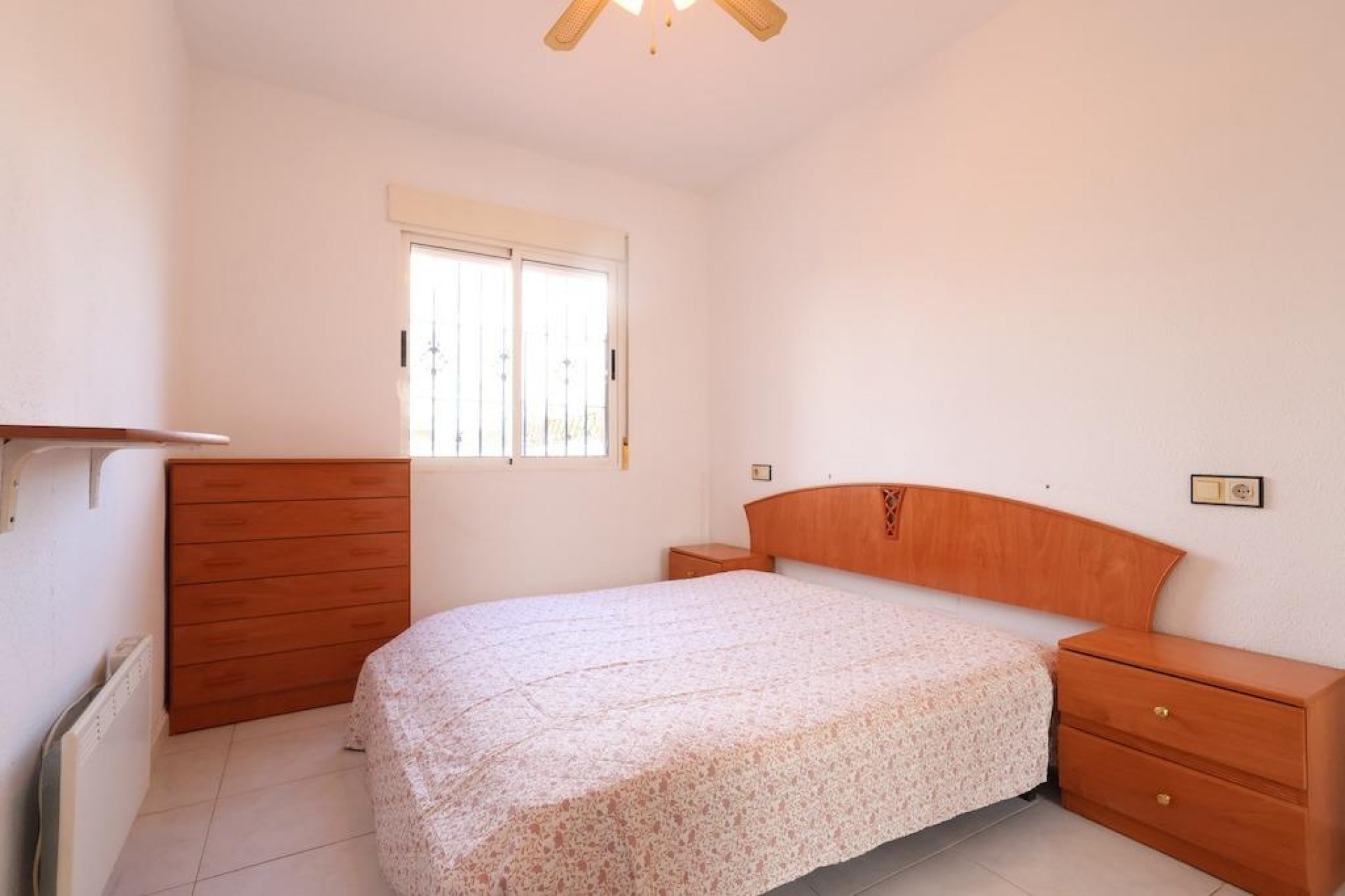 Brukt - Bungalow -
Torrevieja - Costa Blanca