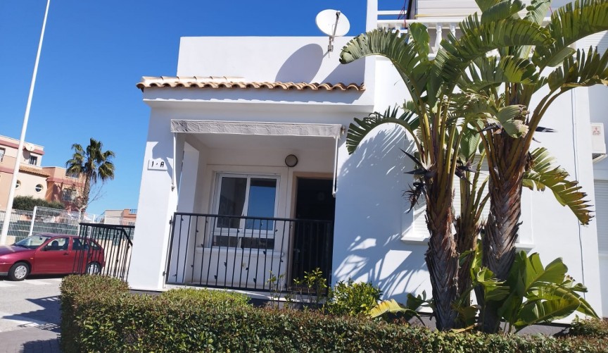 Brukt - Bungalow -
Torrevieja - Costa Blanca