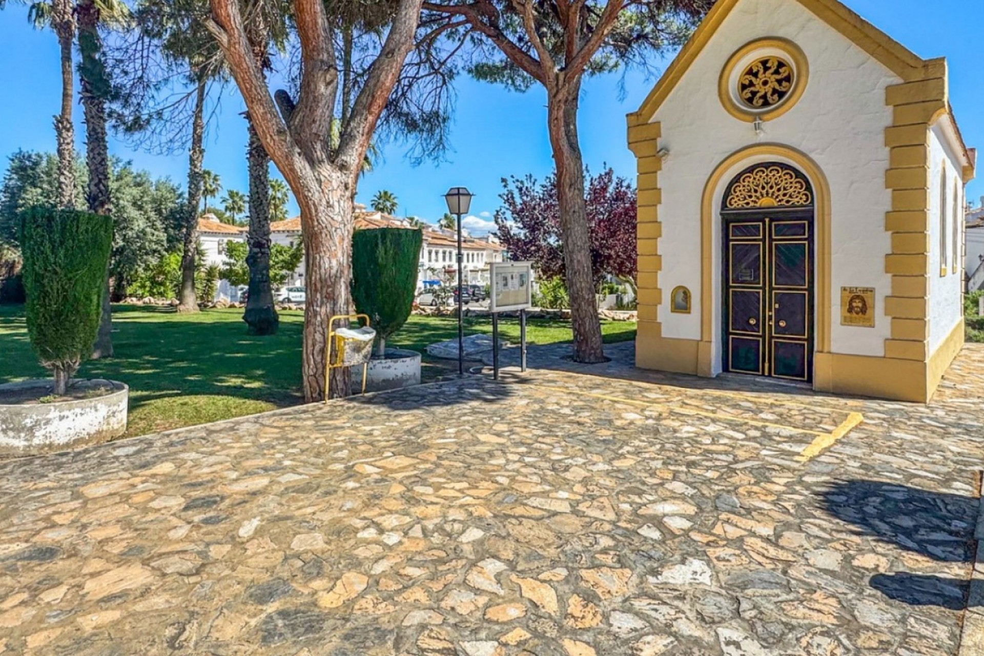 Brukt - Bungalow -
Torrevieja - Costa Blanca