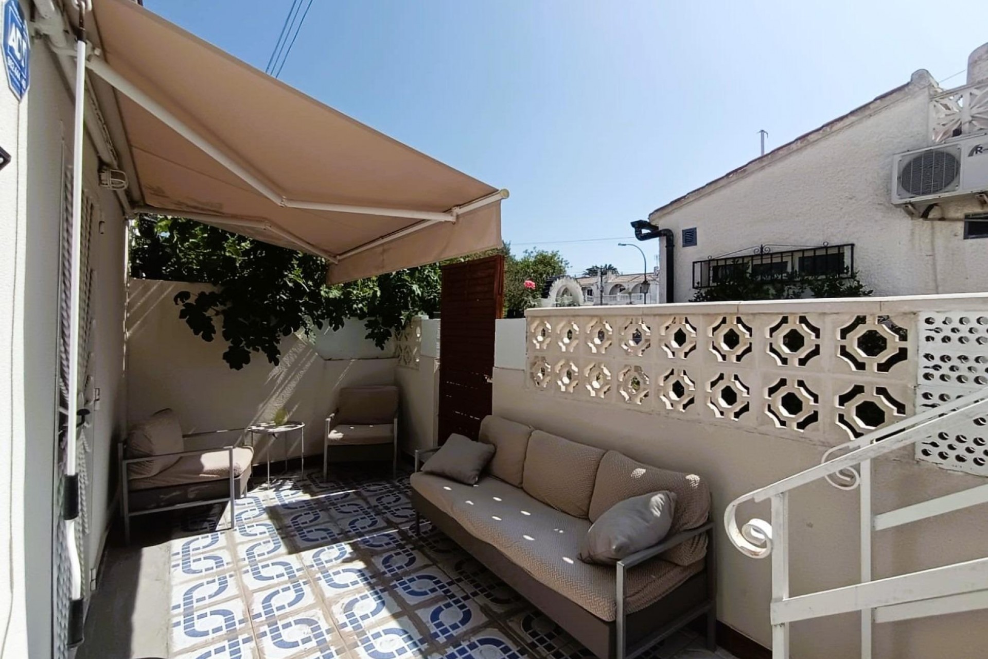 Brukt - Bungalow -
Torrevieja - Costa Blanca