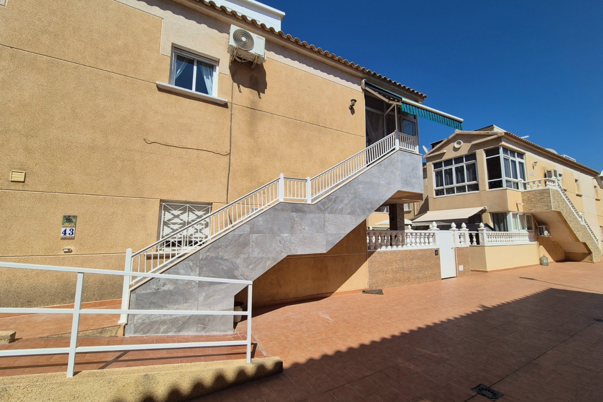 Brukt - Bungalow -
Torrevieja - Costa Blanca