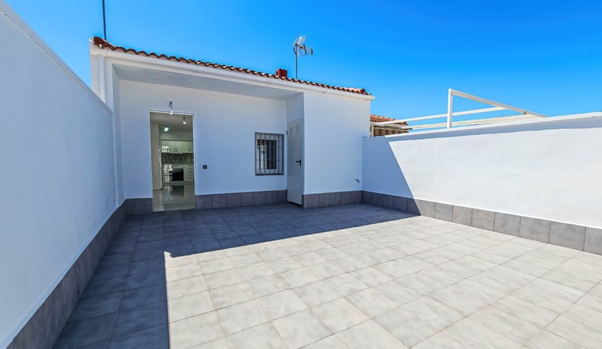 Brukt - Bungalow -
Torrevieja - Costa Blanca