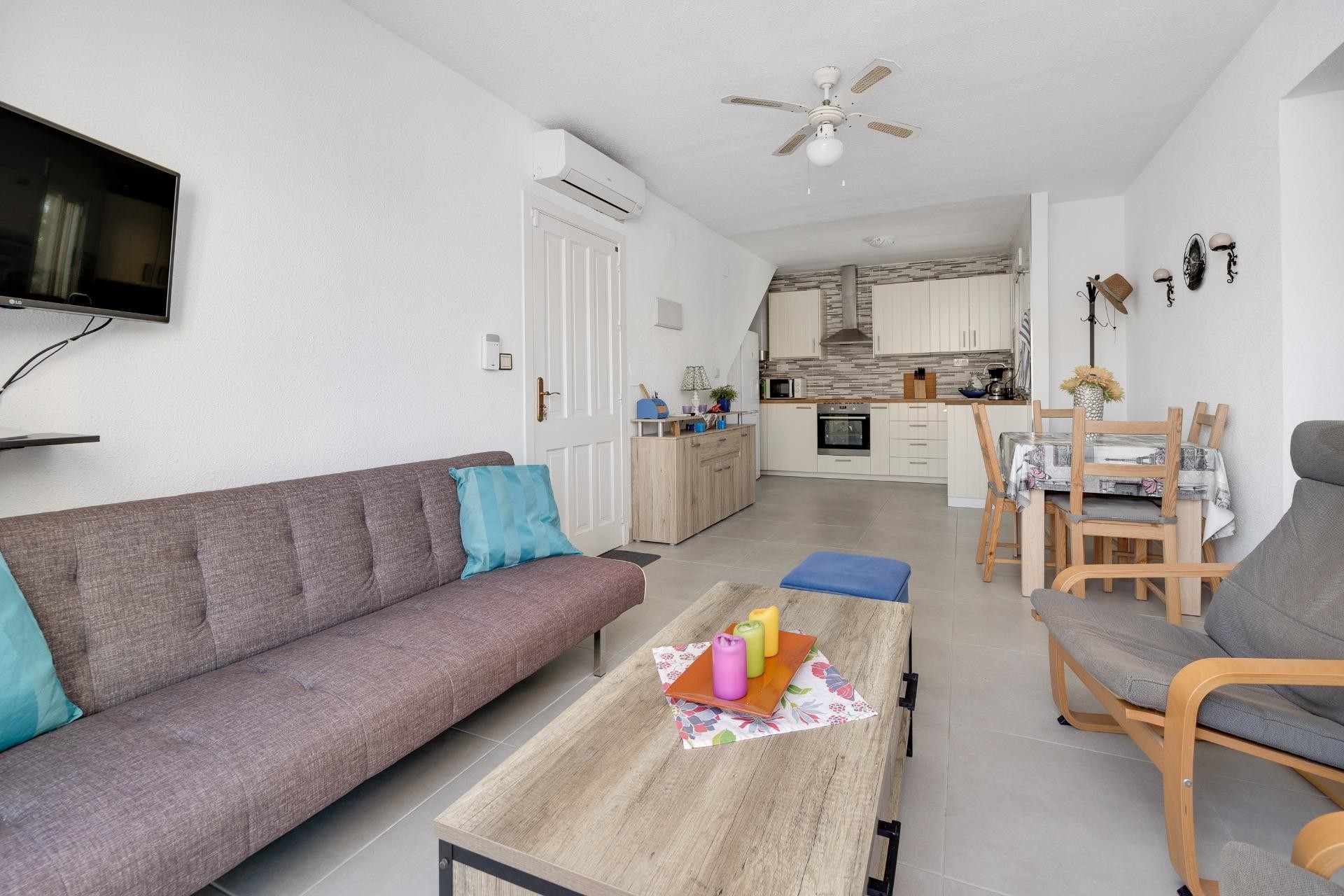Brukt - Bungalow -
Torrevieja - El Chaparral