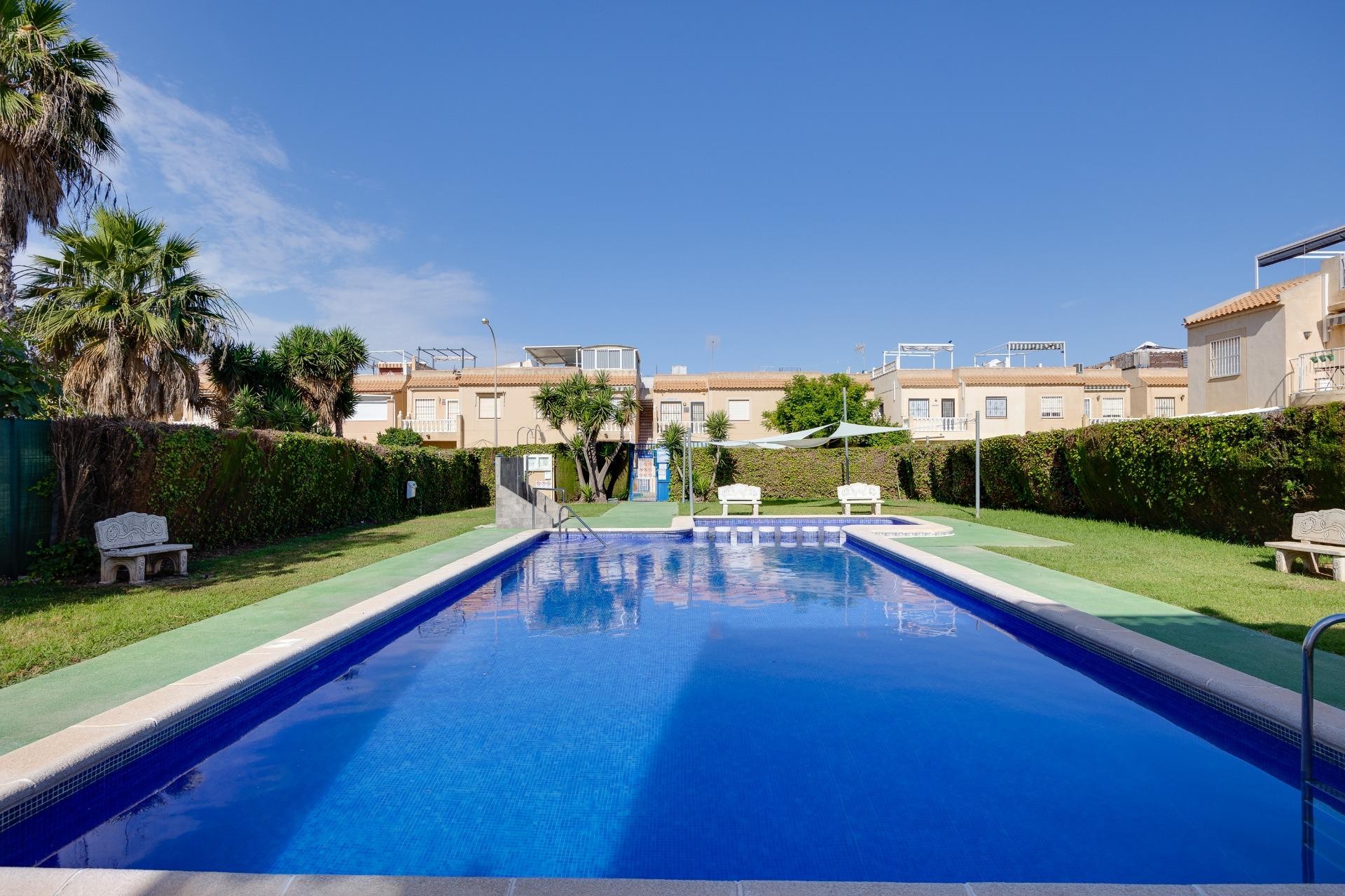 Brukt - Bungalow -
Torrevieja - El Chaparral