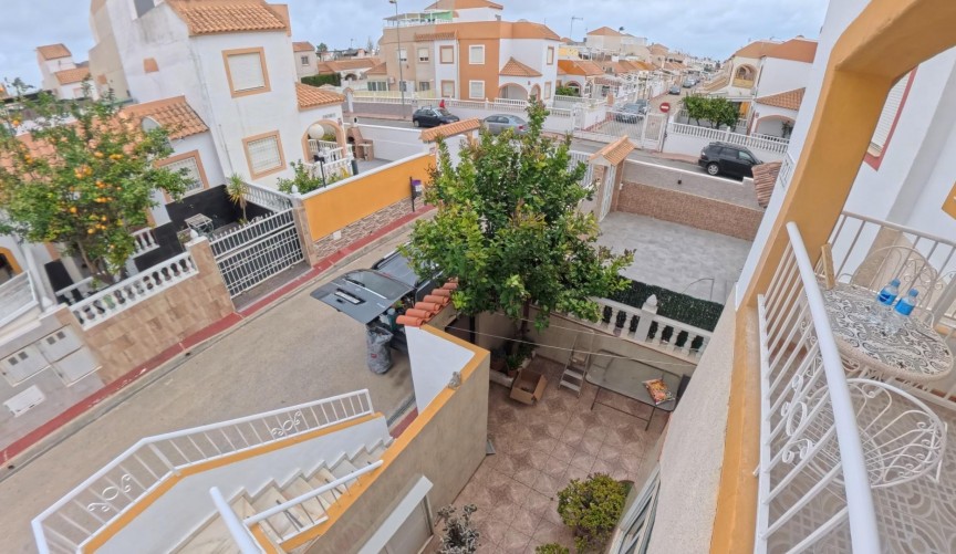 Brukt - Bungalow -
Torrevieja - El Limonar