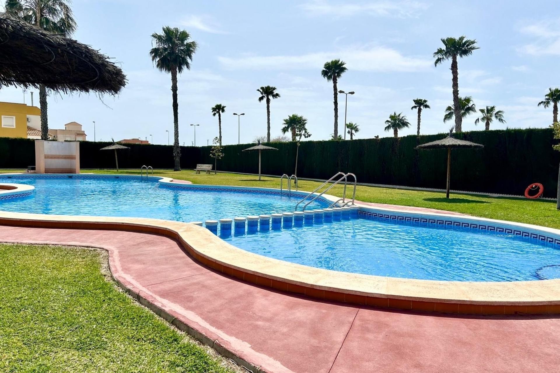 Brukt - Bungalow -
Torrevieja - El Limonar