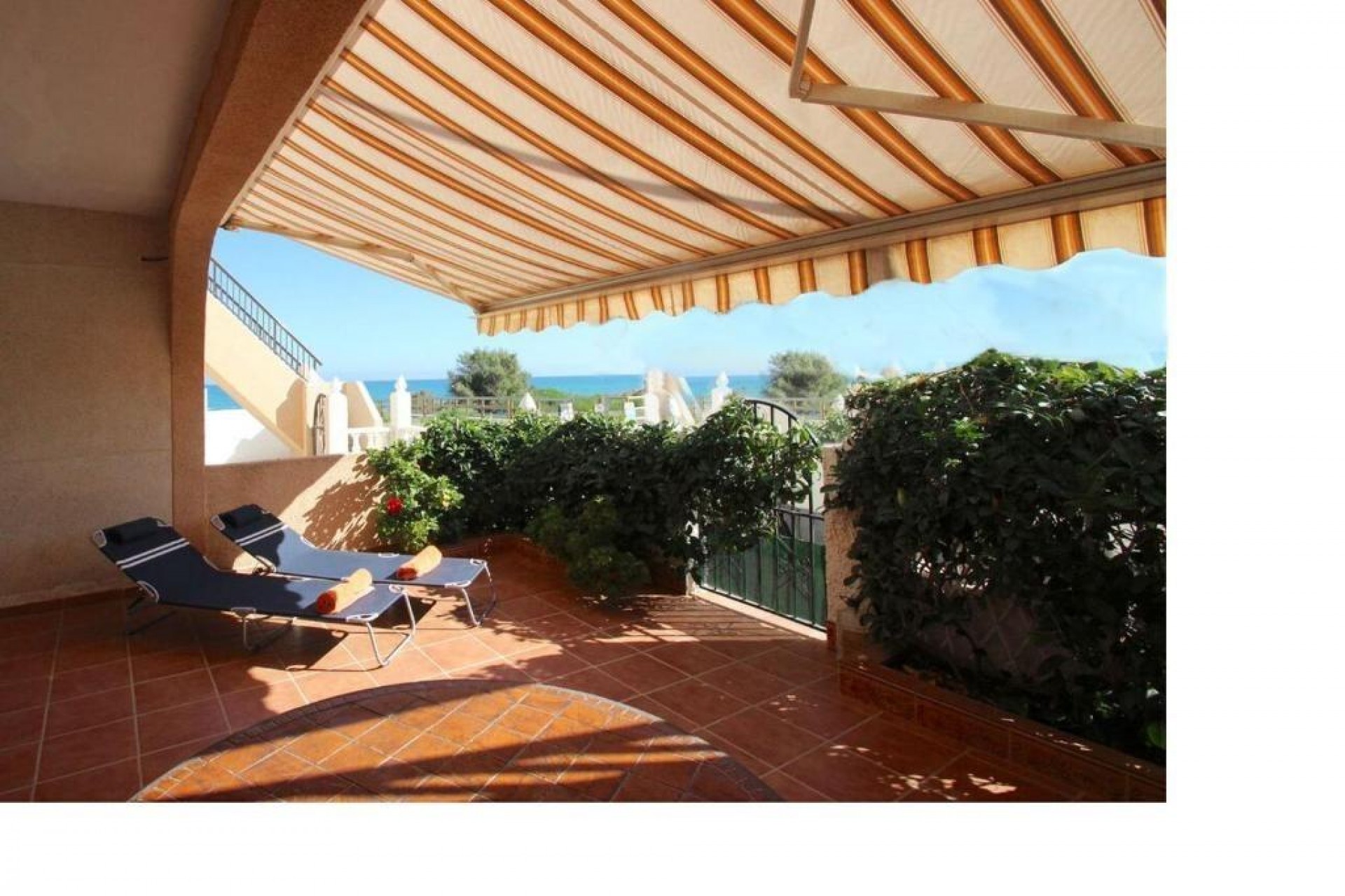 Brukt - Bungalow -
Torrevieja - La Mata