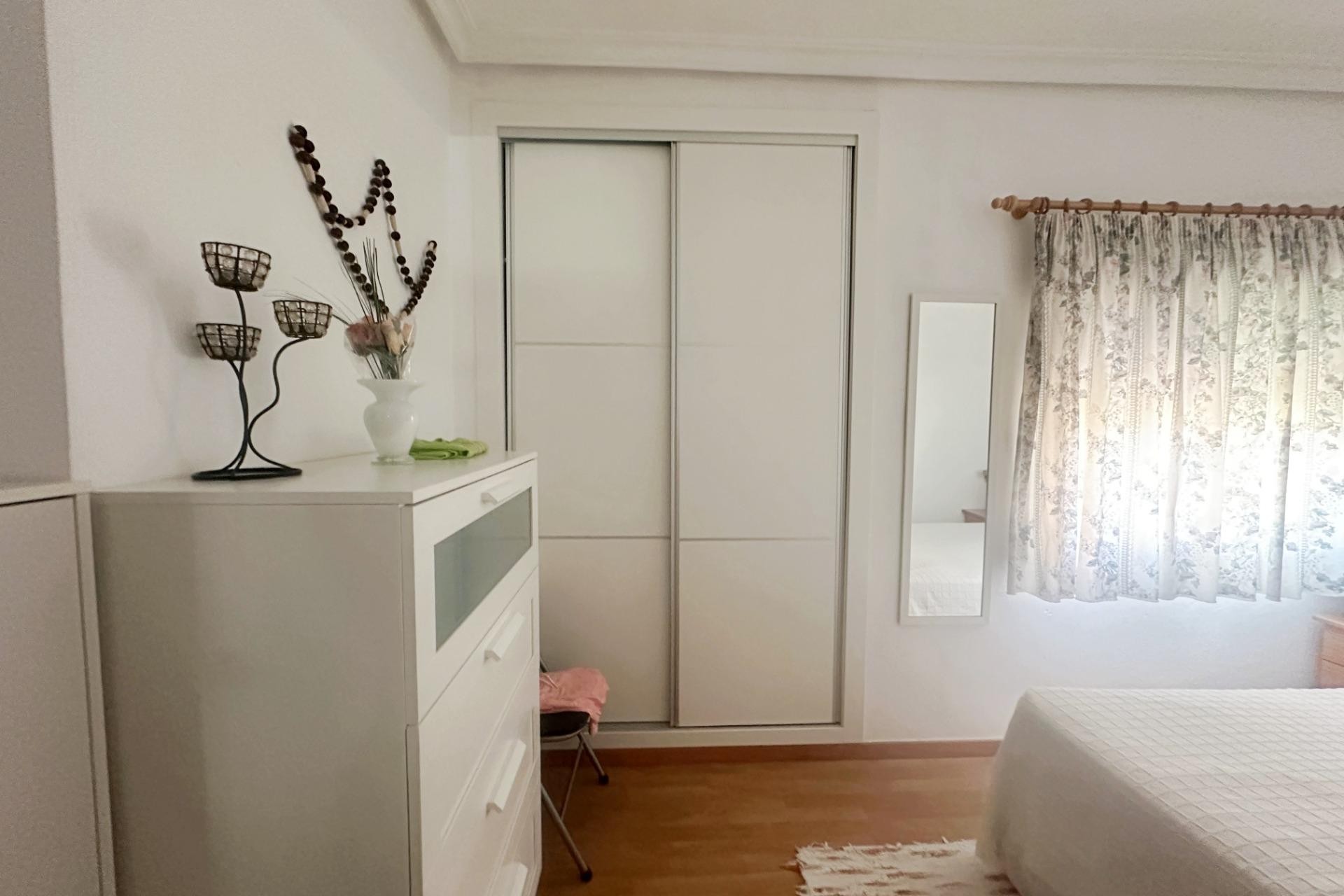 Brukt - Bungalow -
Torrevieja - La Mata