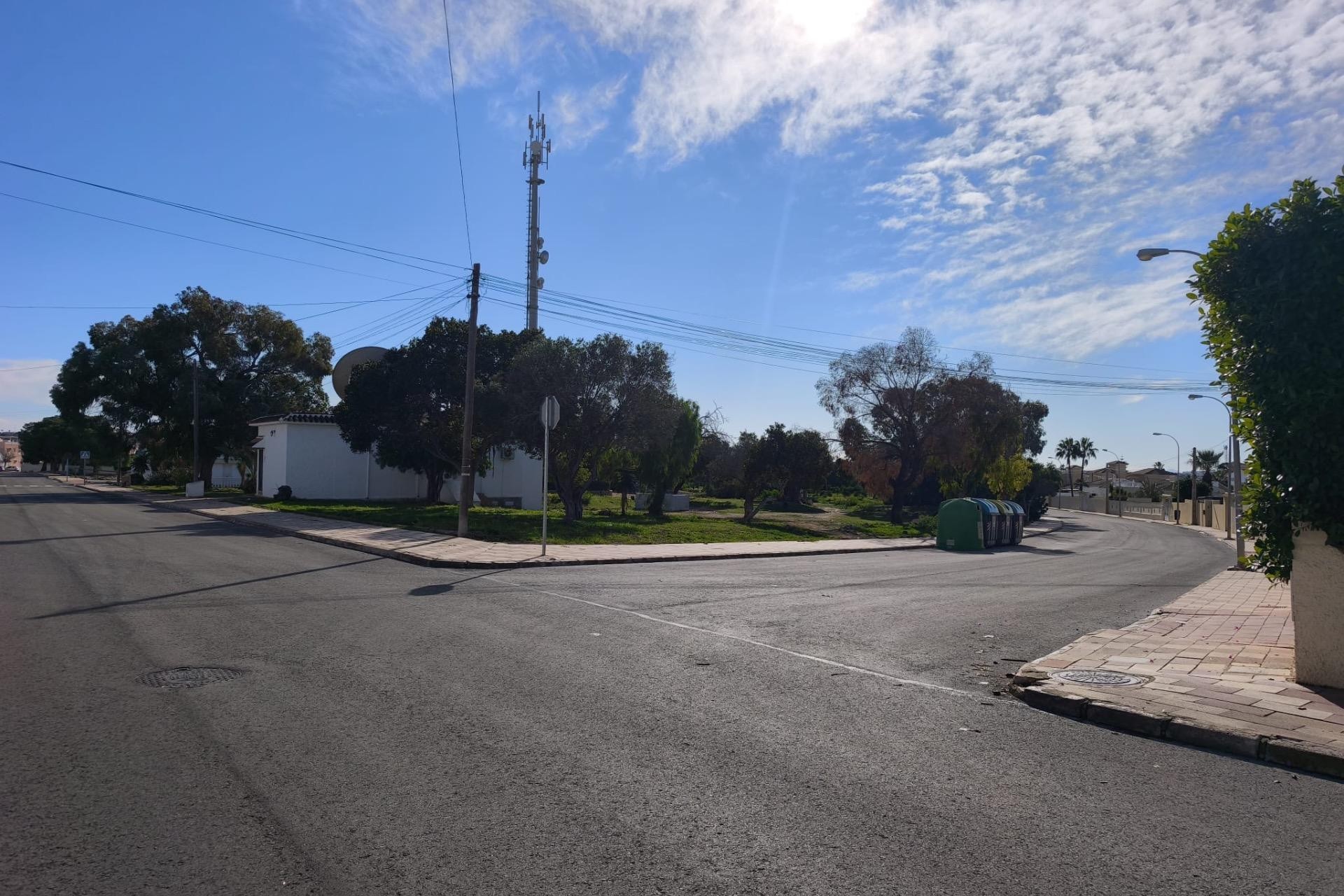 Brukt - Bungalow -
Torrevieja - La Siesta - El Salado - Torreta