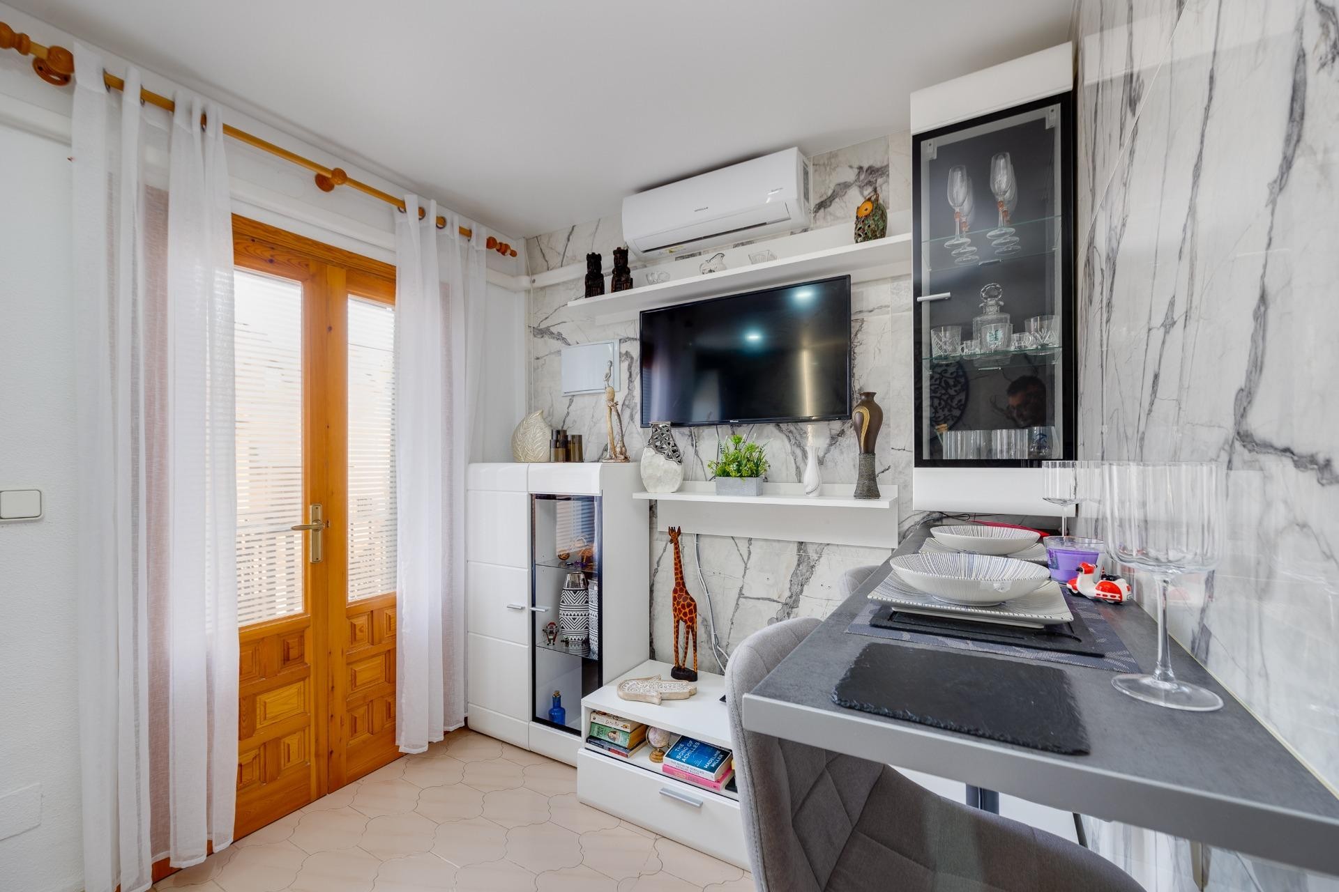 Brukt - Bungalow -
Torrevieja - La Siesta - El Salado - Torreta