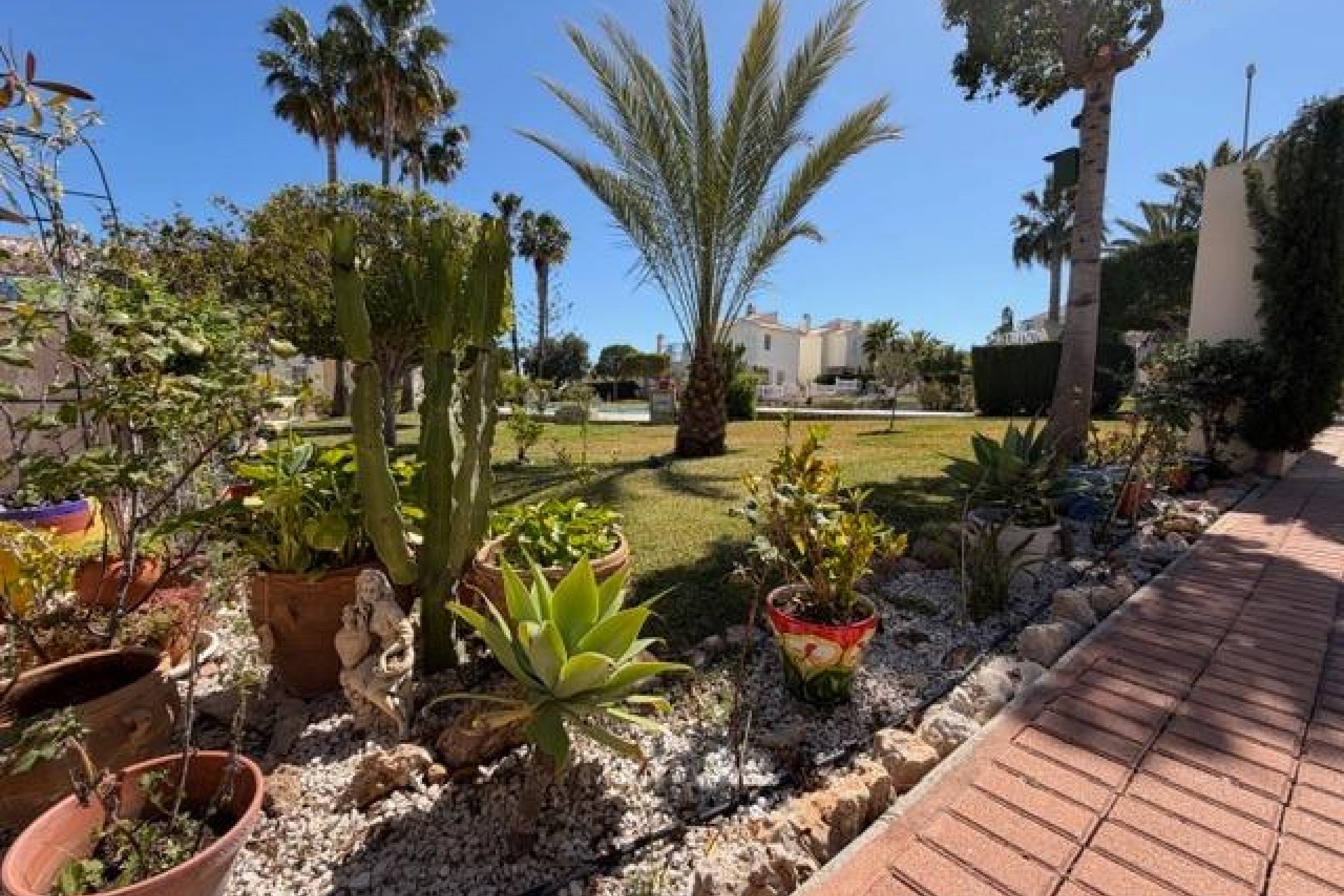 Brukt - Bungalow -
Torrevieja - La Siesta