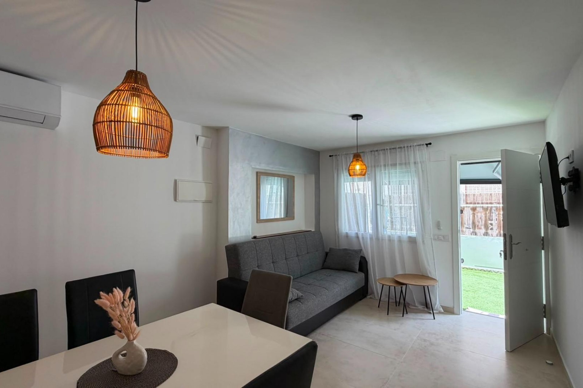 Brukt - Bungalow -
Torrevieja - La Veleta