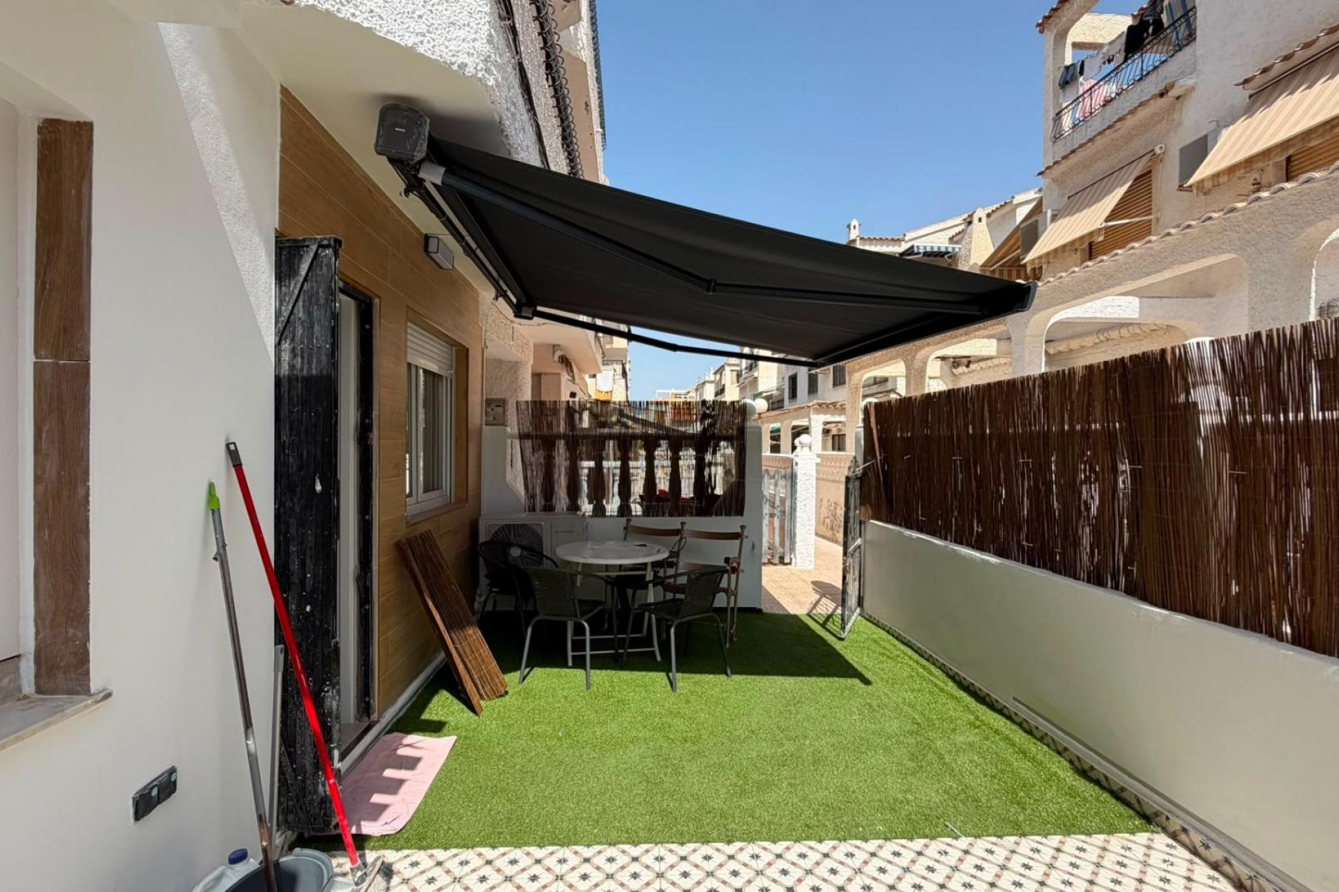 Brukt - Bungalow -
Torrevieja - La Veleta
