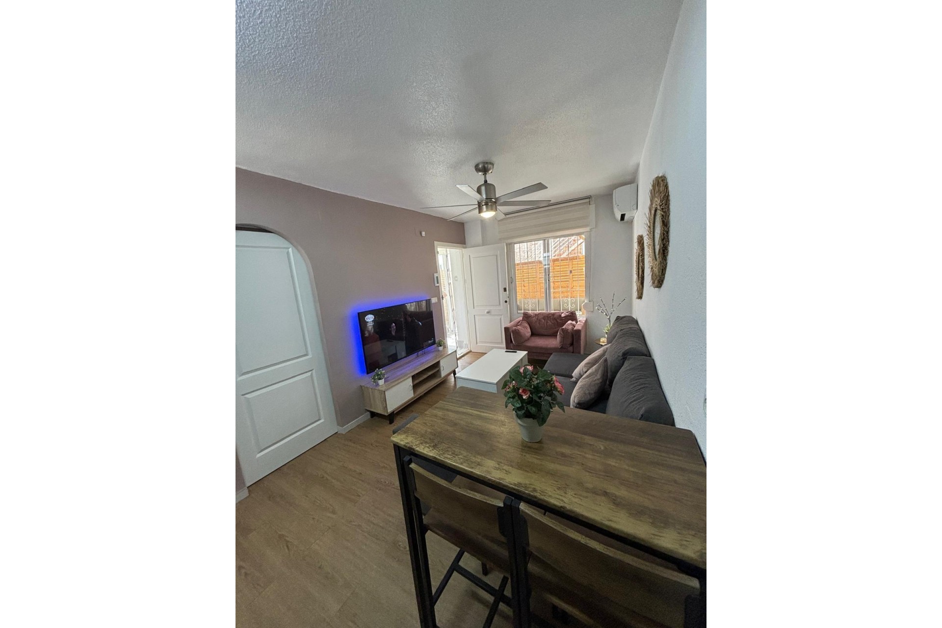 Brukt - Bungalow -
Torrevieja - Los Balcones