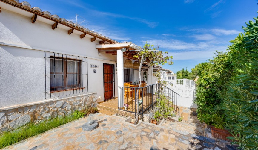Brukt - Bungalow -
Torrevieja - Los Balcones