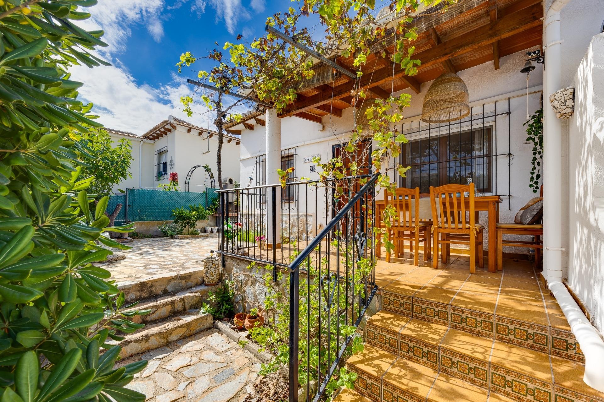 Brukt - Bungalow -
Torrevieja - Los Balcones