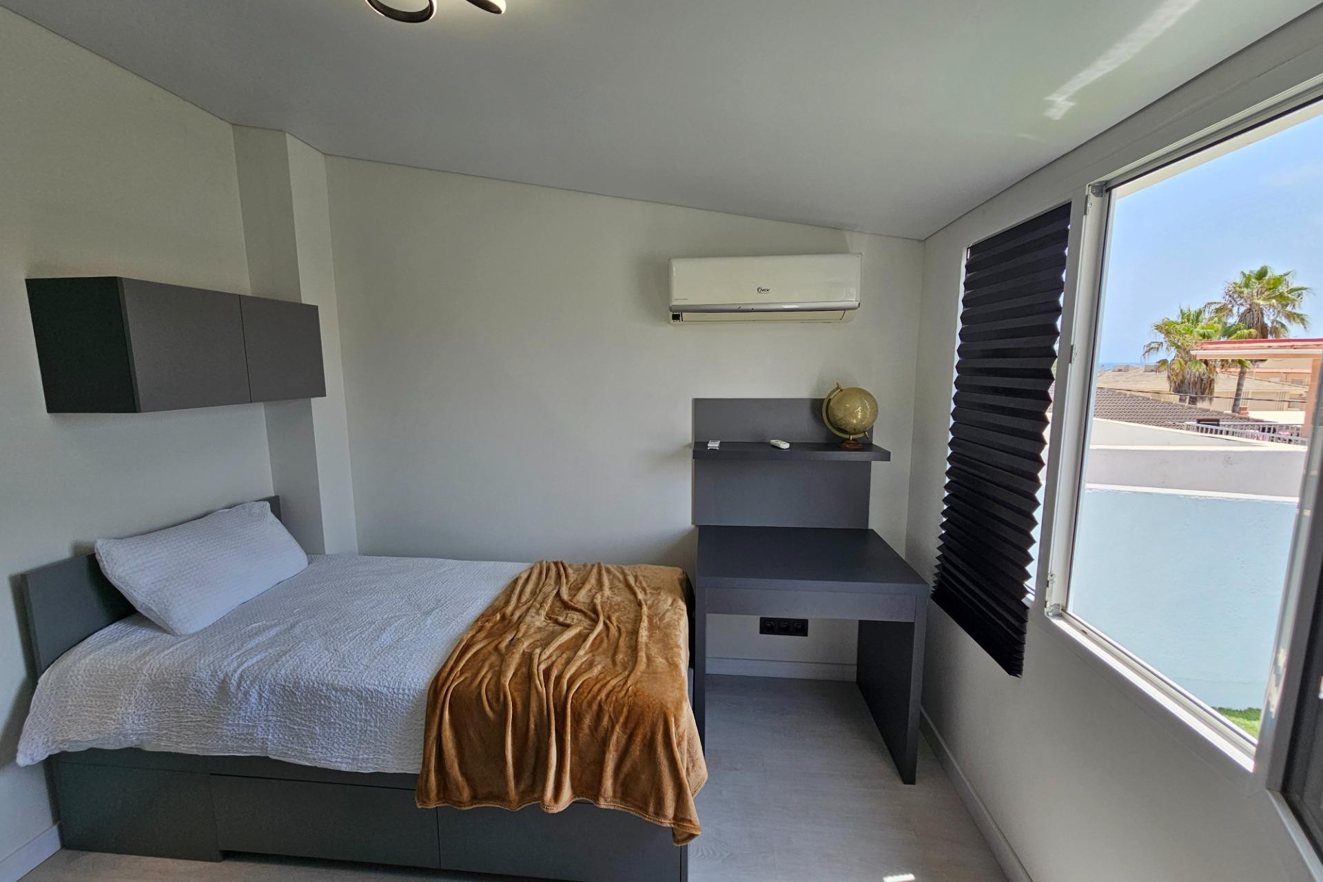 Brukt - Bungalow -
Torrevieja - Los Europeos