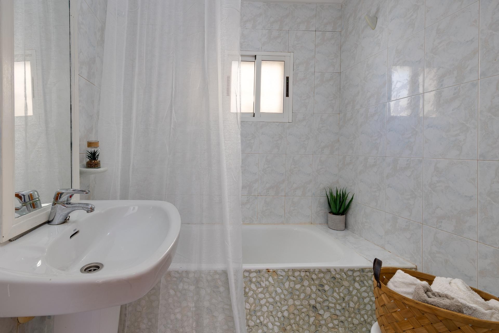 Brukt - Bungalow -
Torrevieja - Los Frutales