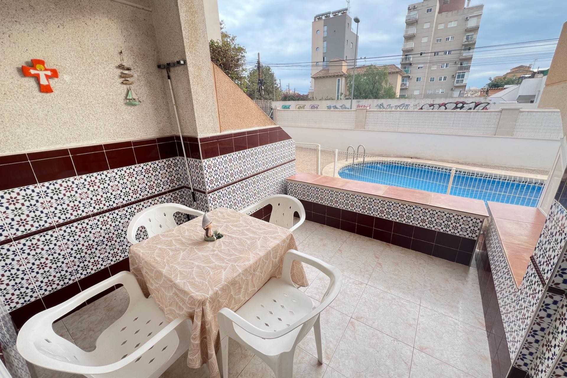 Brukt - Bungalow -
Torrevieja - Nueva Torrevieja