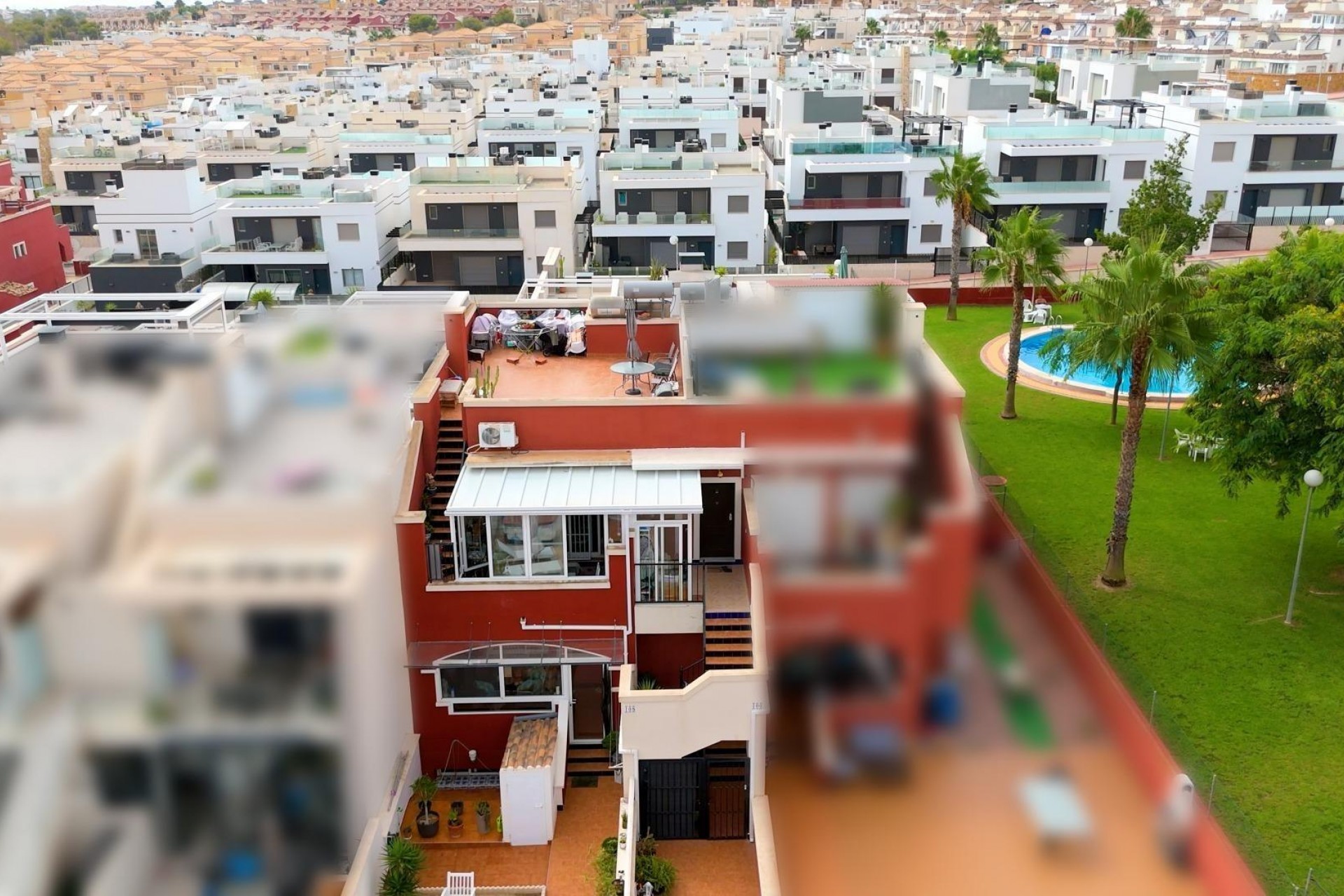 Brukt - Bungalow -
Torrevieja - Orihuela Costa