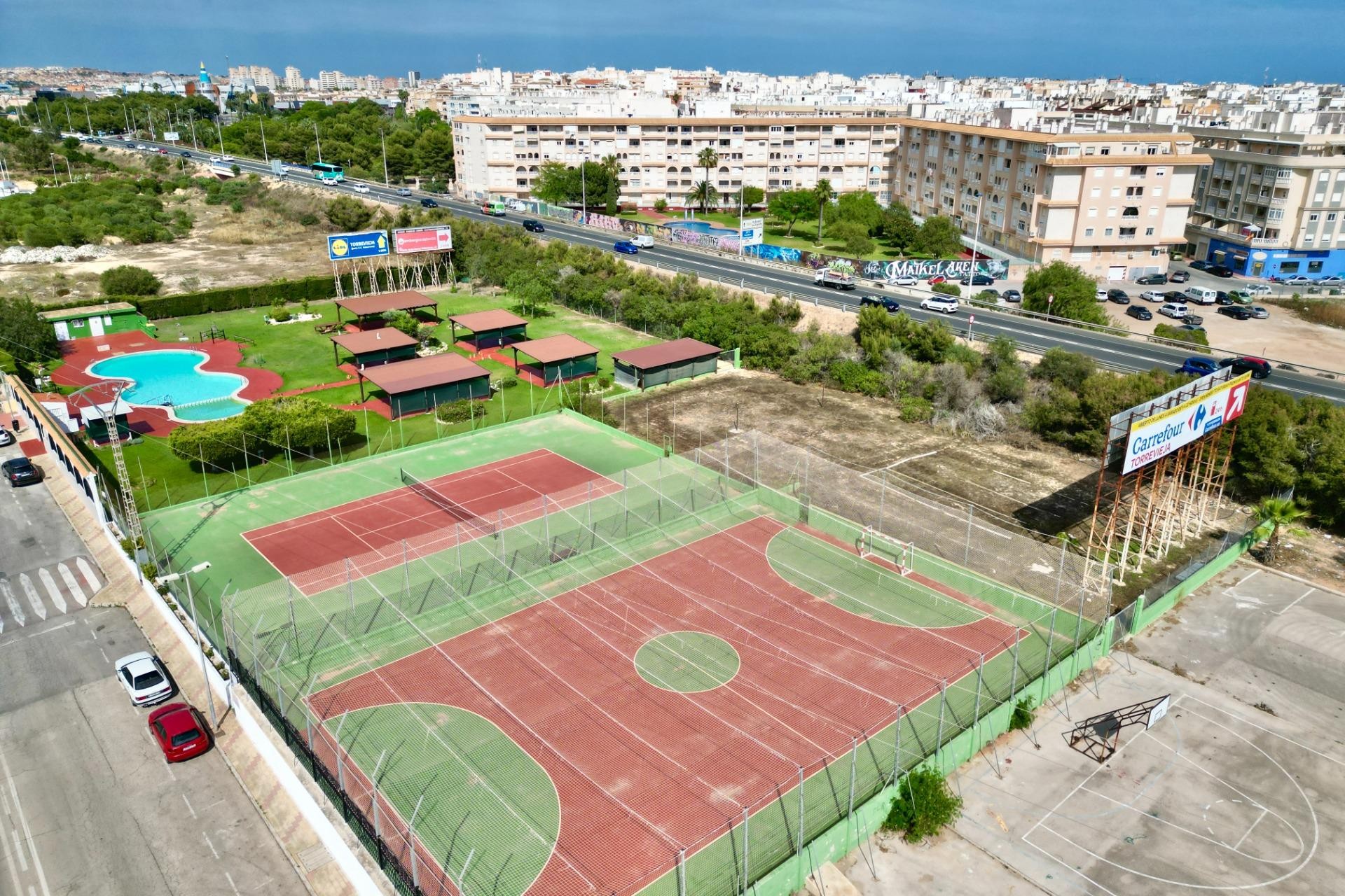 Brukt - Bungalow -
Torrevieja - Parque Las Naciones