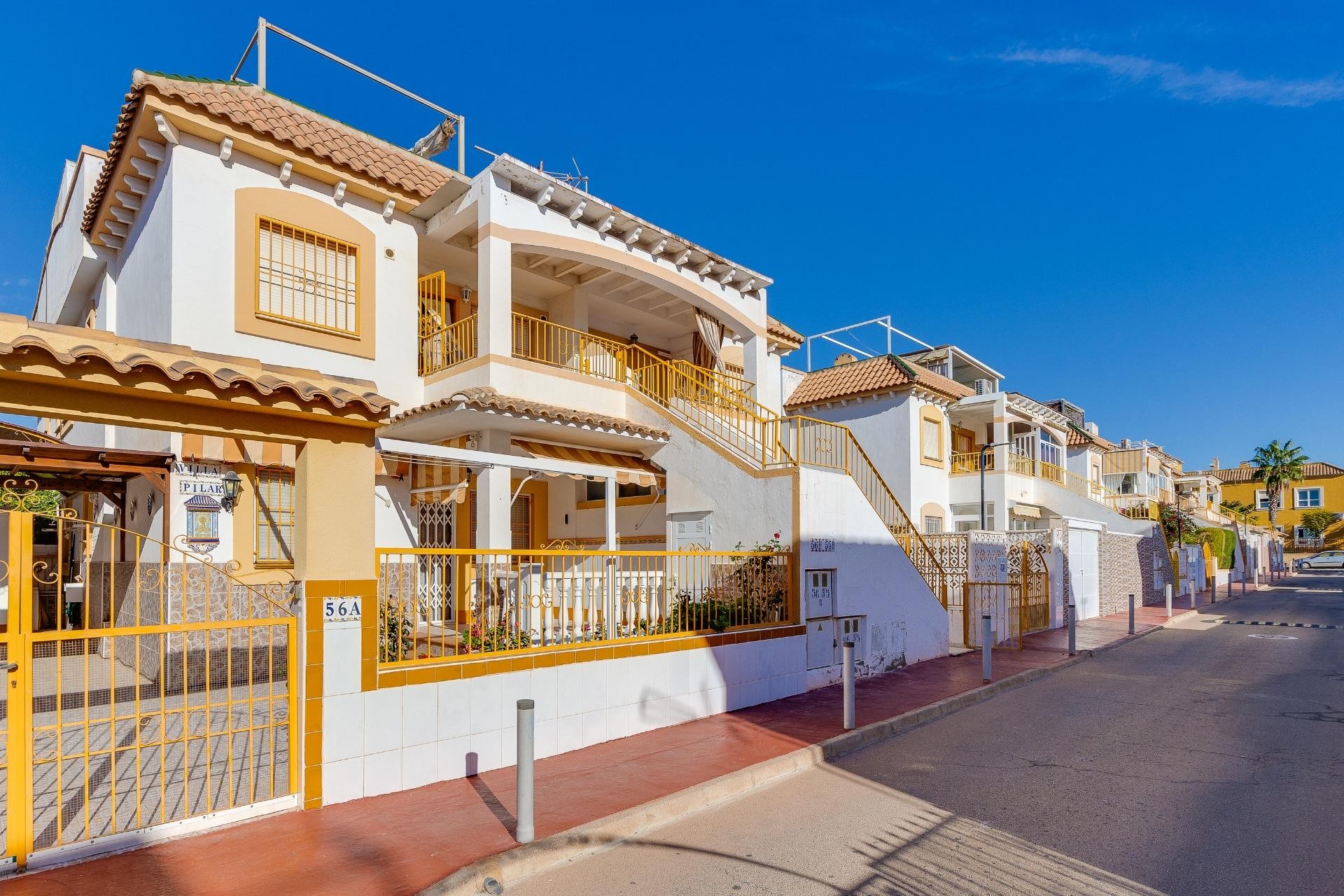 Brukt - Bungalow -
Torrevieja - Parque Las Naciones