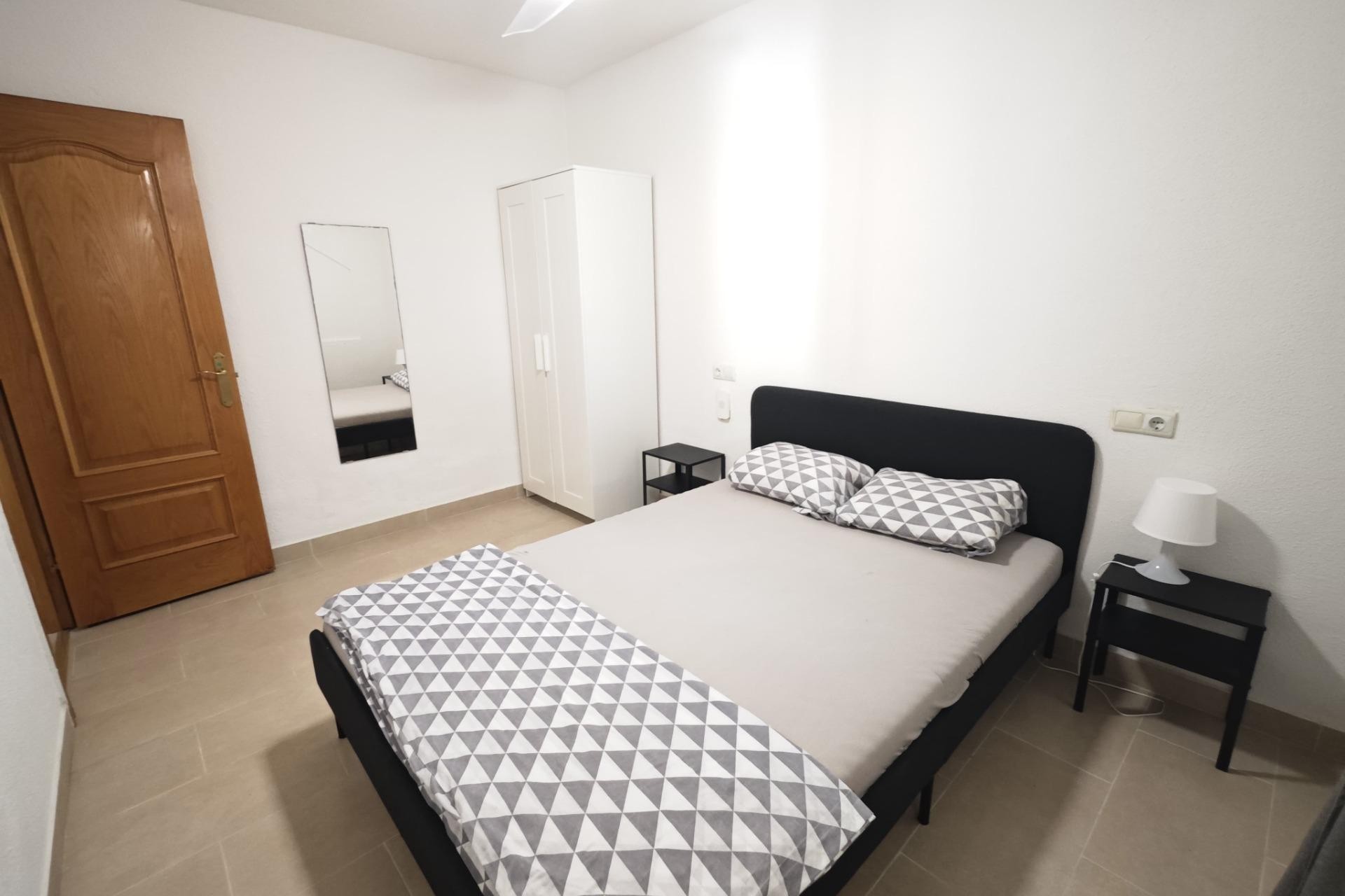 Brukt - Bungalow -
Torrevieja - Playa del Cura