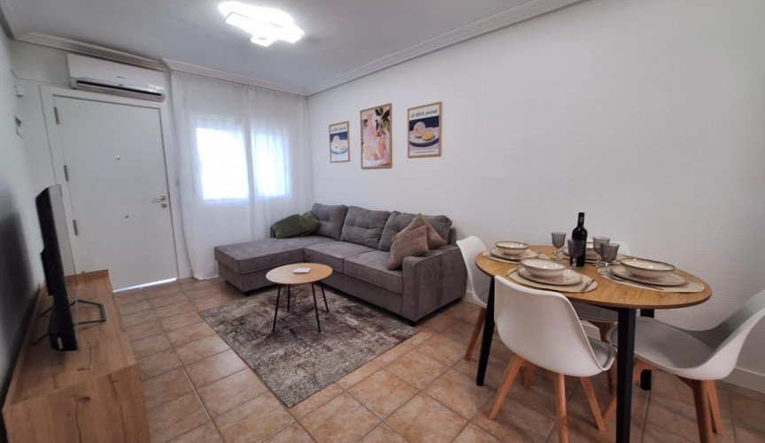 Brukt - Bungalow -
Torrevieja - Sector 25
