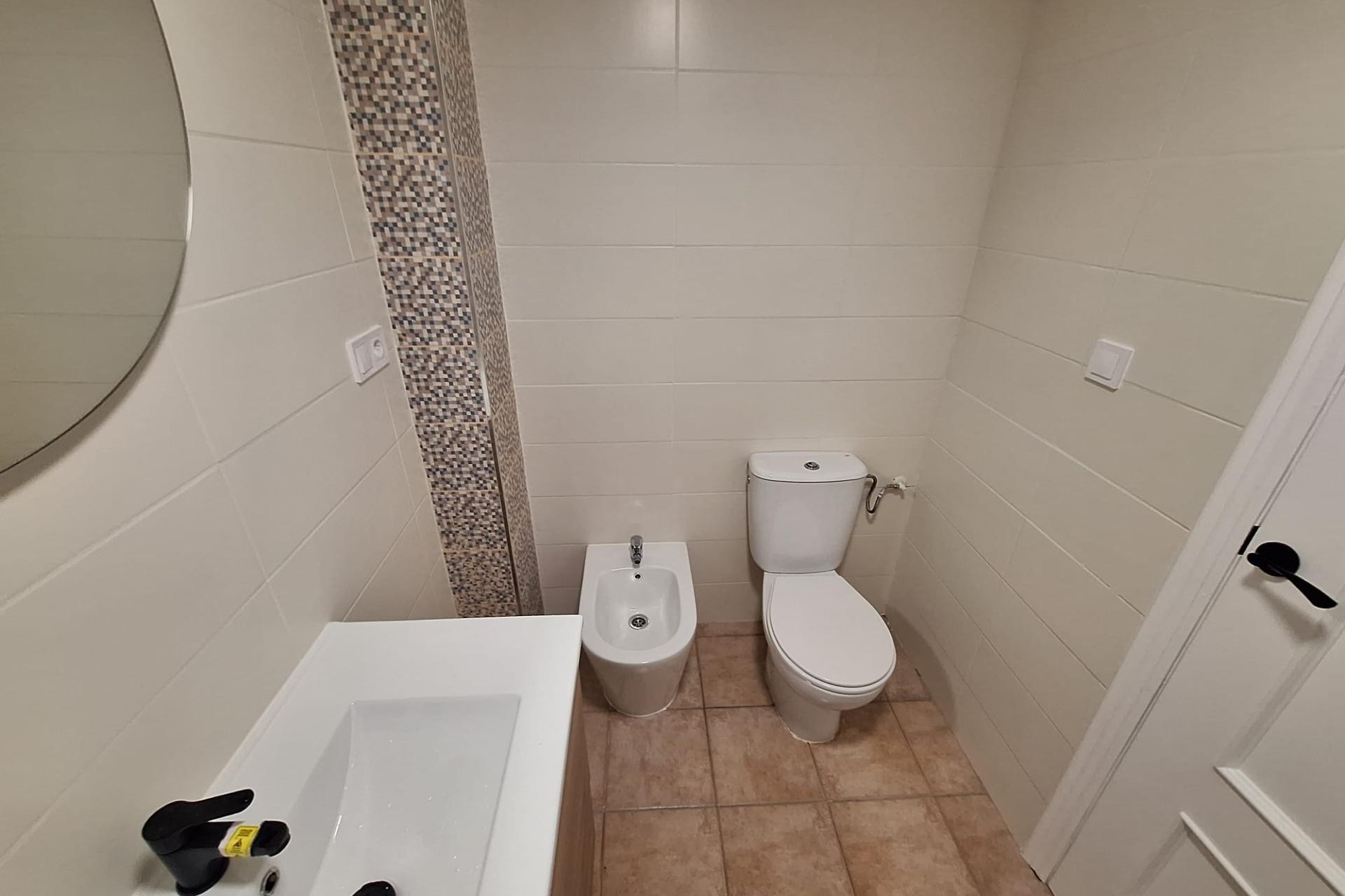 Brukt - Bungalow -
Torrevieja - Sector 25
