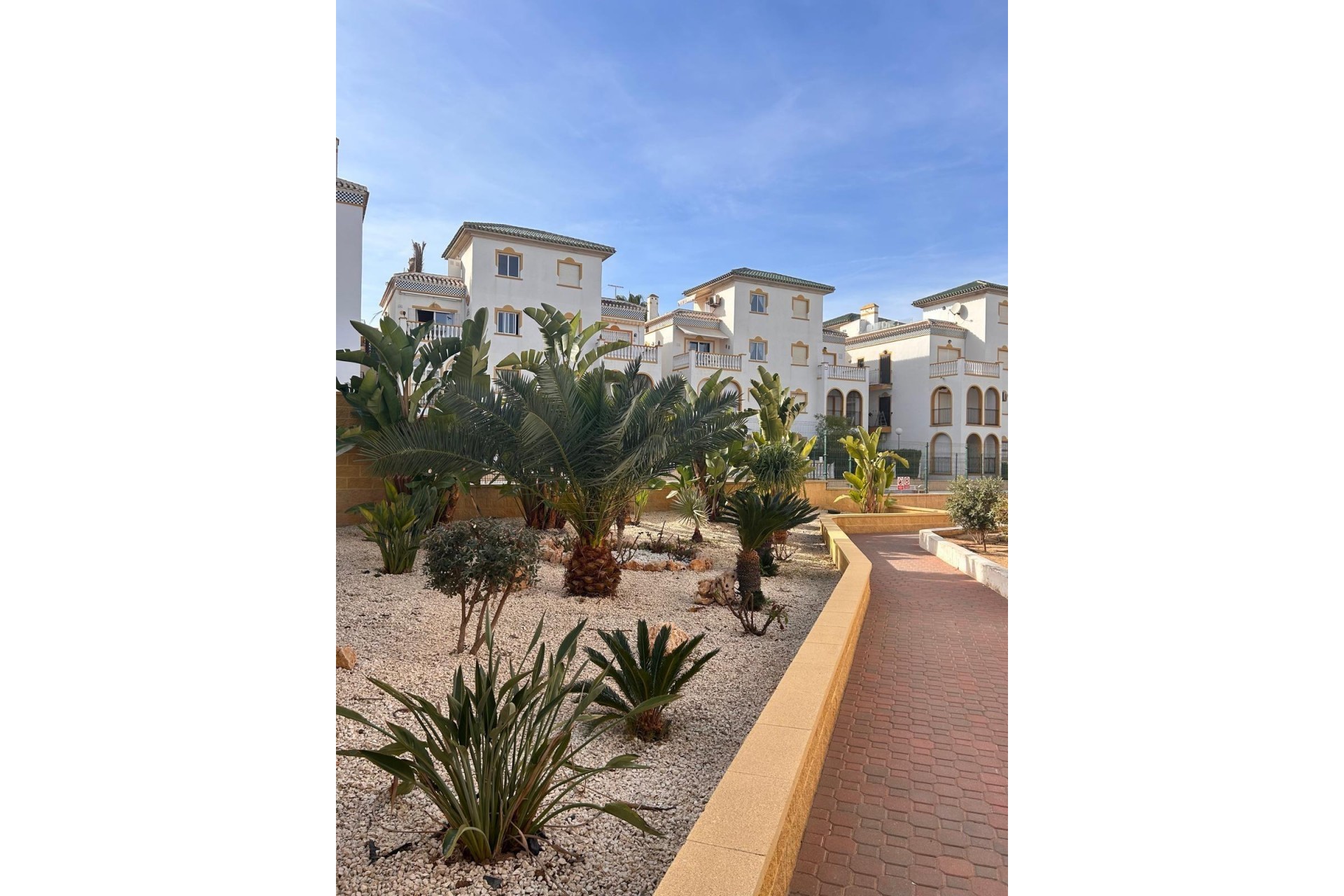 Brukt - Bungalow -
Torrevieja - Torre La Mata