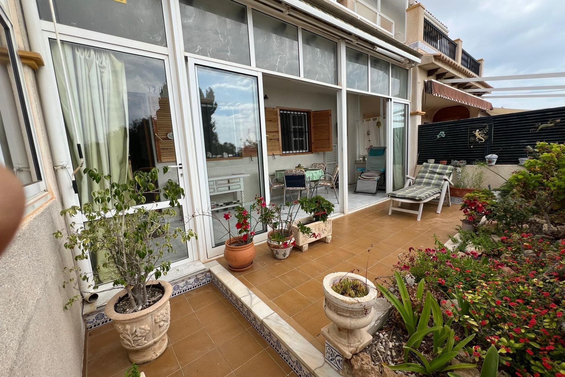 Brukt - Bungalow -
Torrevieja - Torreblanca