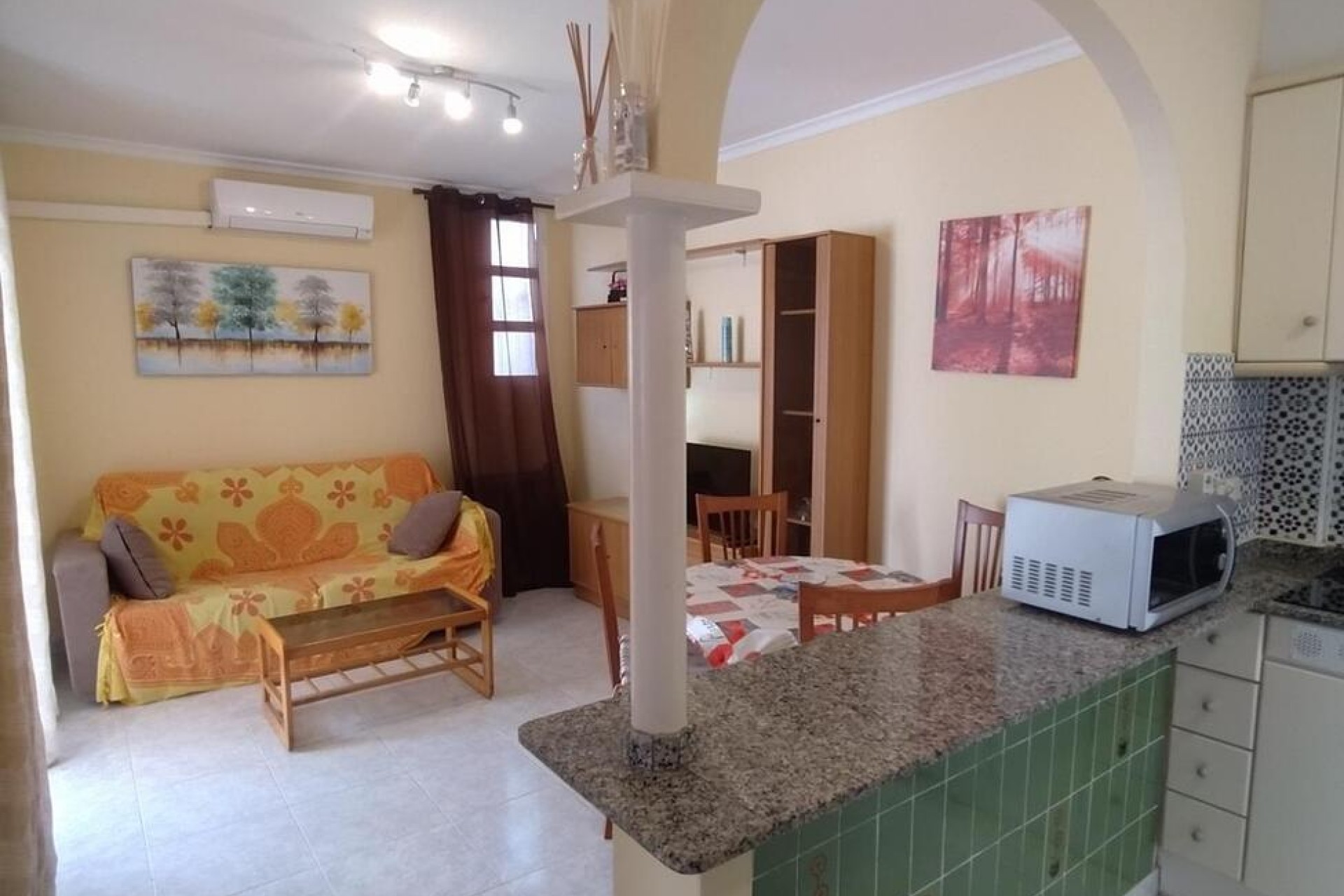 Brukt - Bungalow -
Torrevieja - Torreblanca