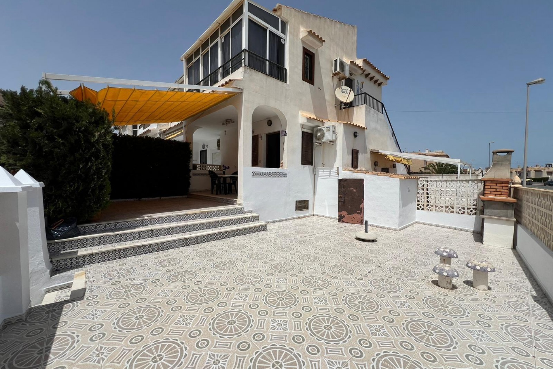 Brukt - Bungalow -
Torrevieja - Torreblanca