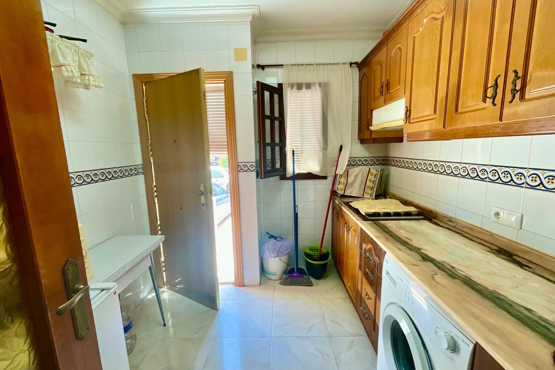 Brukt - Bungalow -
Torrevieja - Torreblanca