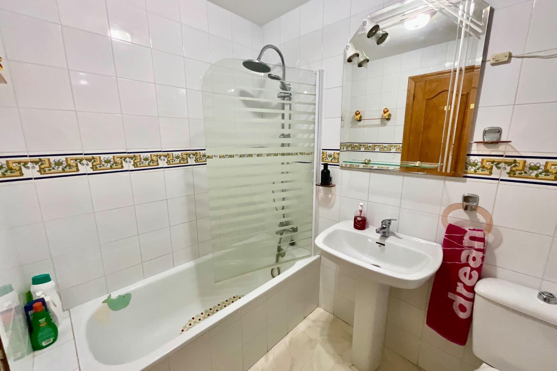 Brukt - Bungalow -
Torrevieja - Torreblanca