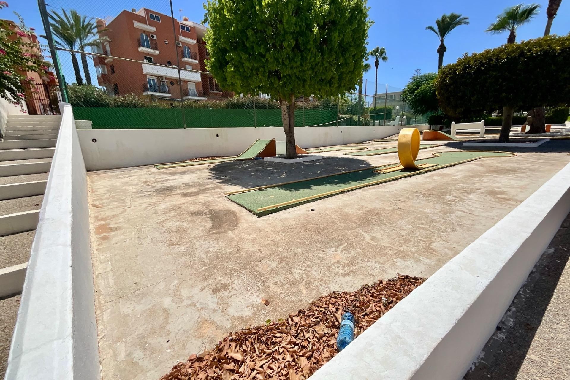 Brukt - Bungalow -
Torrevieja - Torreblanca