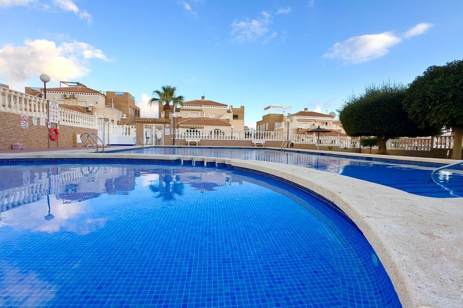 Brukt - Bungalow -
Torrevieja - Torreblanca
