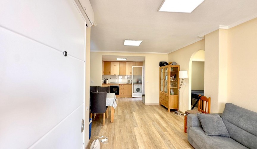 Brukt - Bungalow -
Torrevieja - Torreblanca