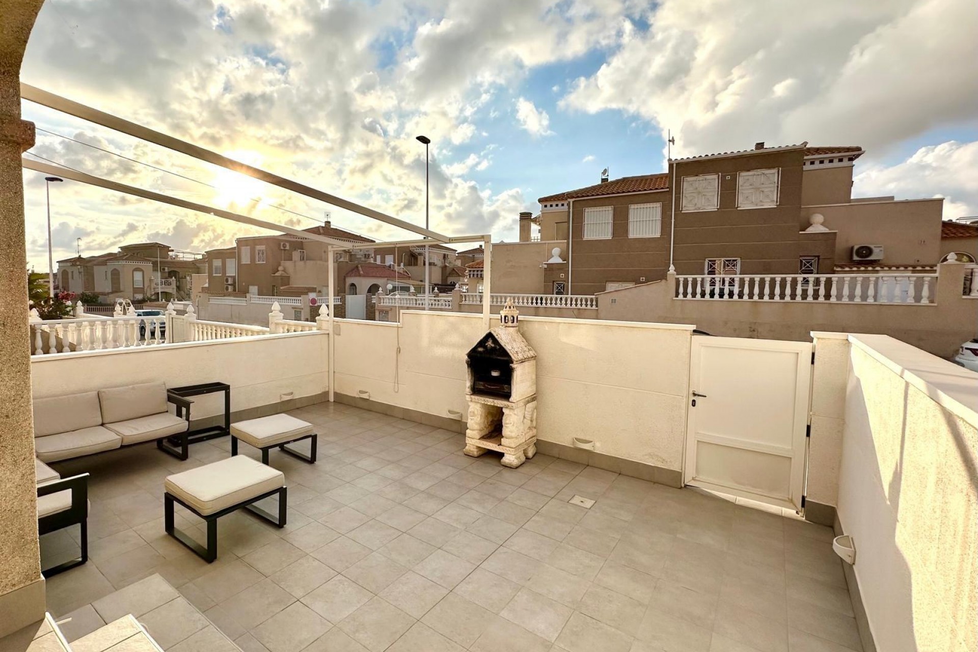 Brukt - Bungalow -
Torrevieja - Torreblanca