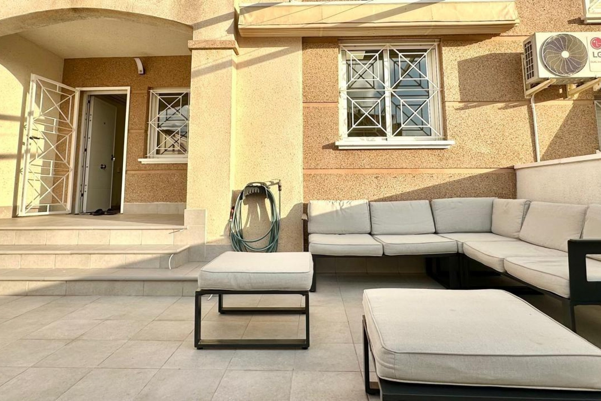 Brukt - Bungalow -
Torrevieja - Torreblanca