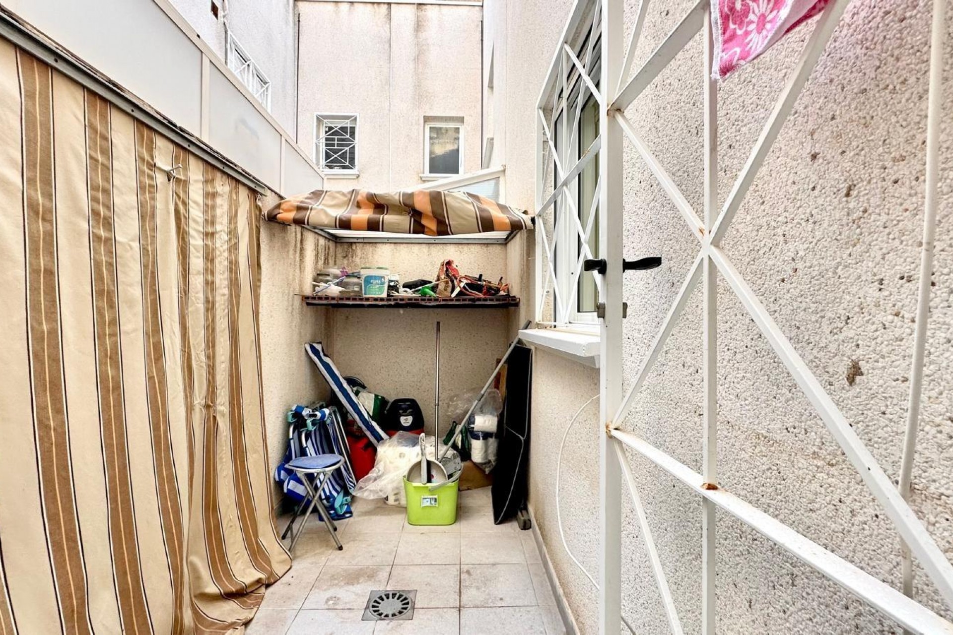 Brukt - Bungalow -
Torrevieja - Torreblanca