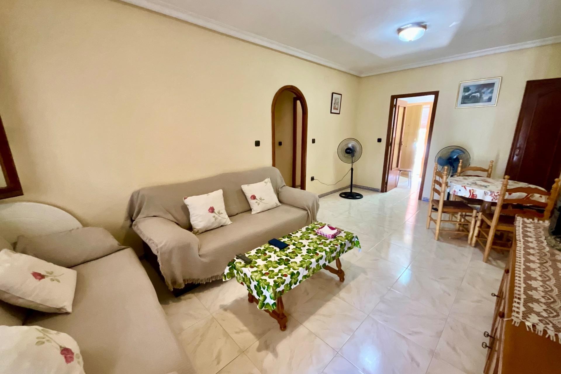 Brukt - Bungalow -
Torrevieja - Torreblanca