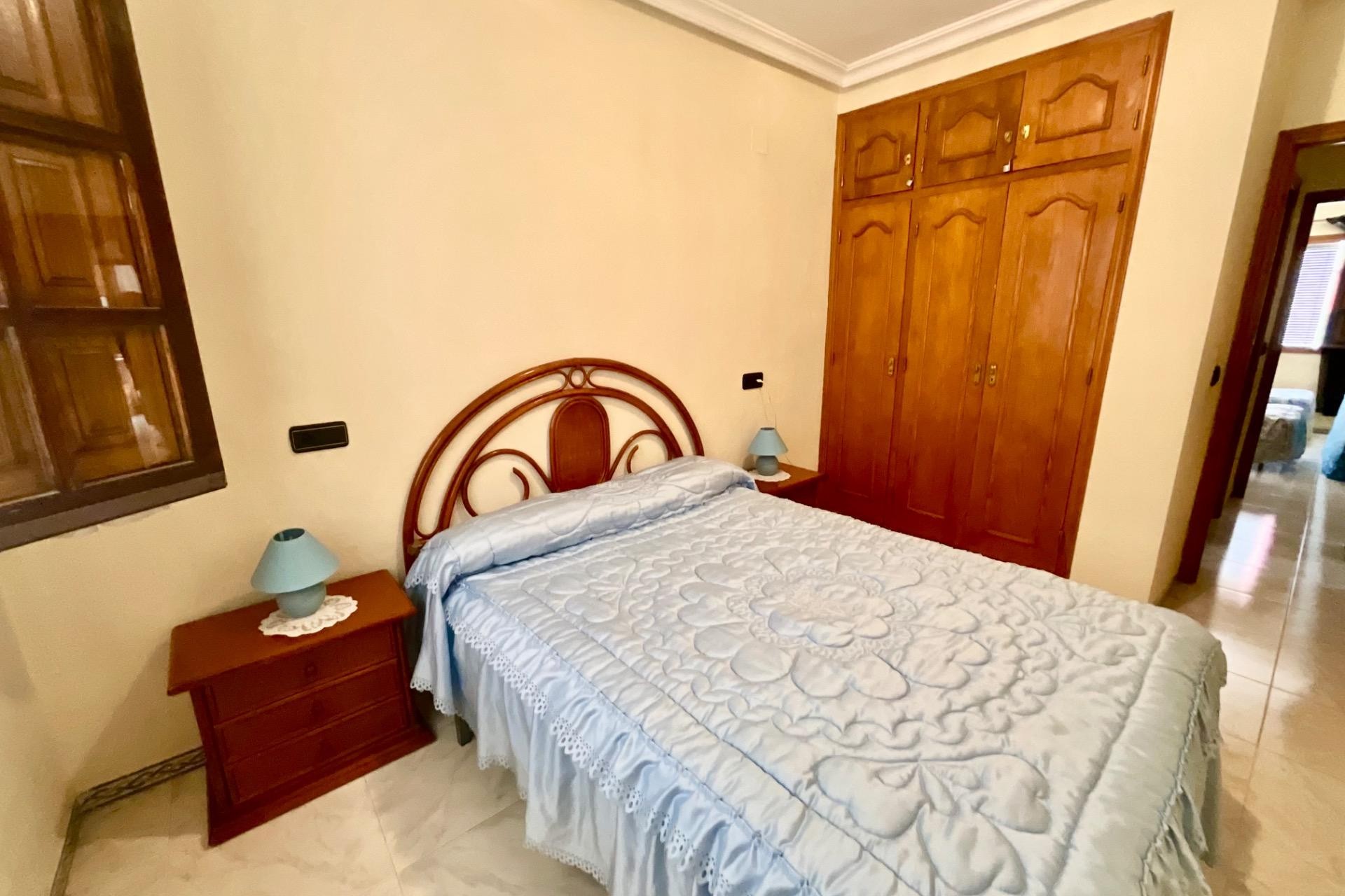 Brukt - Bungalow -
Torrevieja - Torreblanca