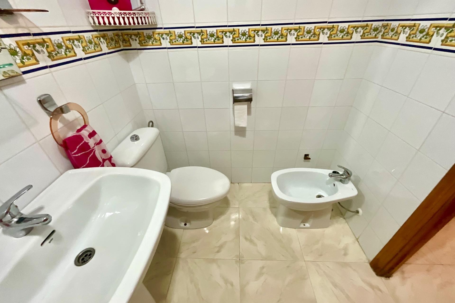 Brukt - Bungalow -
Torrevieja - Torreblanca