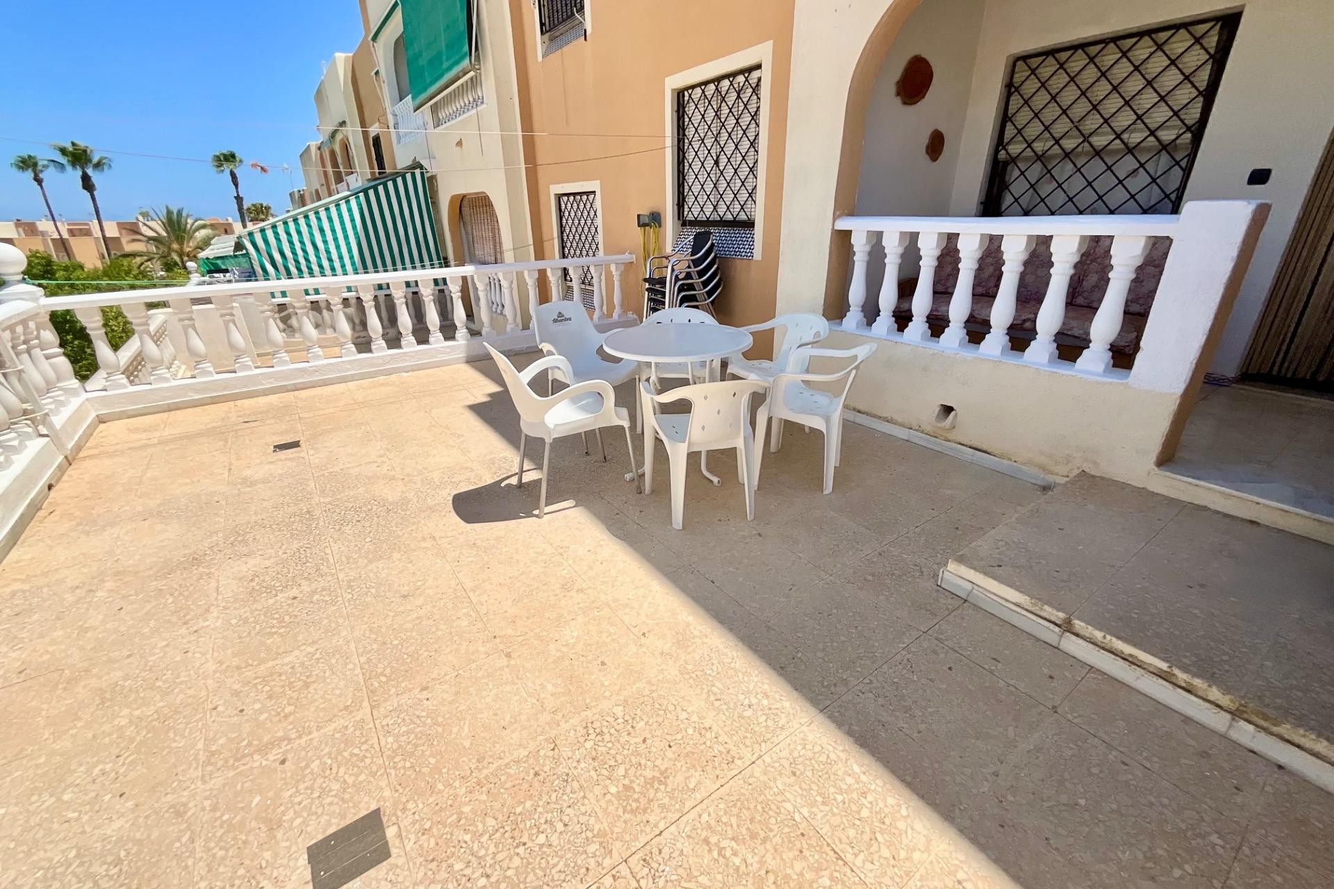 Brukt - Bungalow -
Torrevieja - Torreblanca
