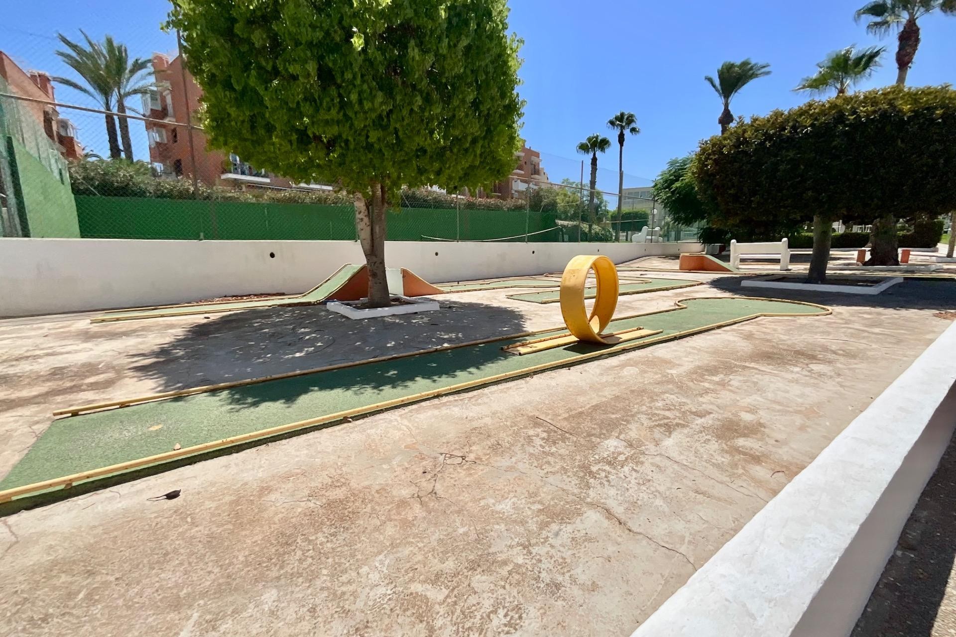 Brukt - Bungalow -
Torrevieja - Torreblanca