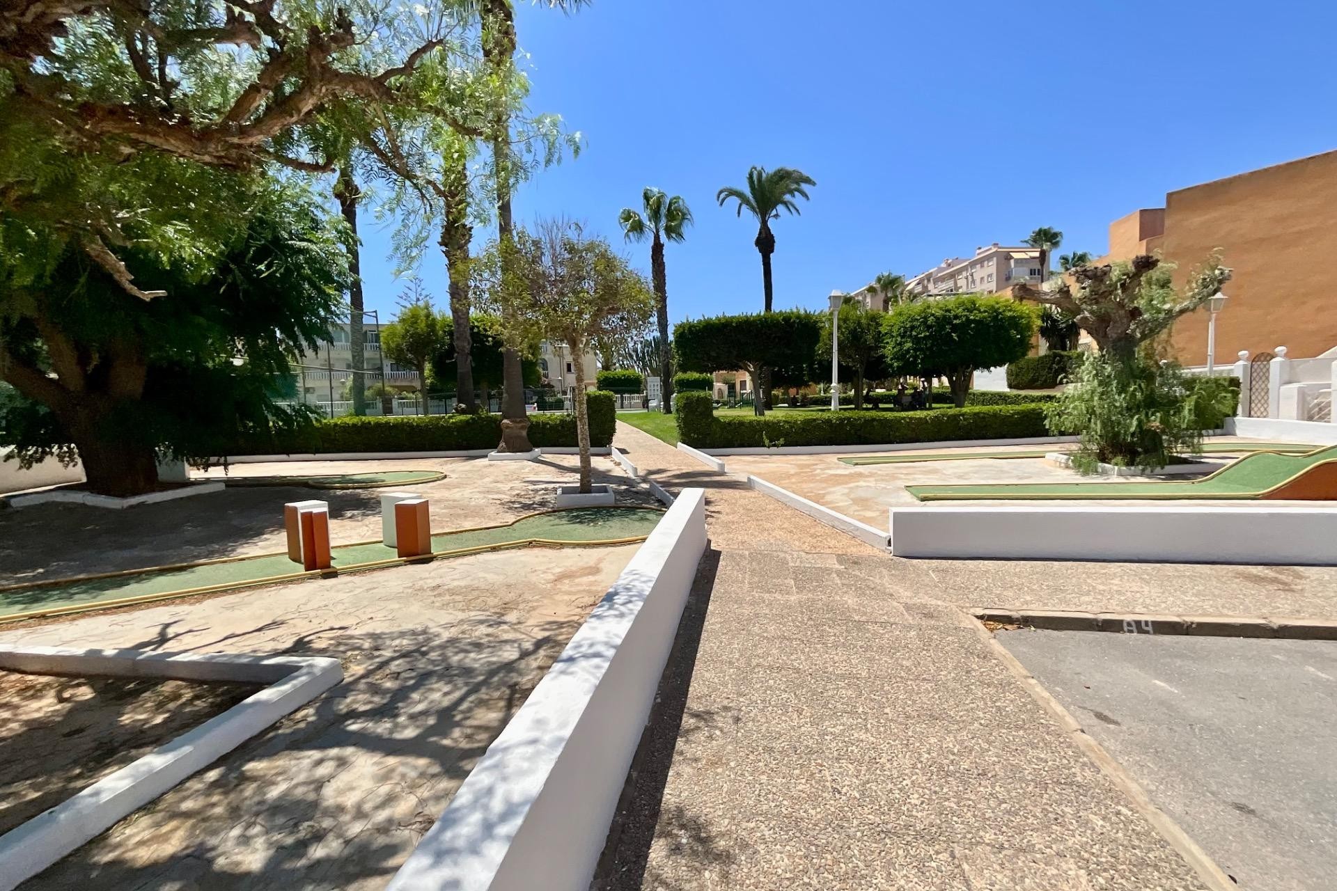 Brukt - Bungalow -
Torrevieja - Torreblanca