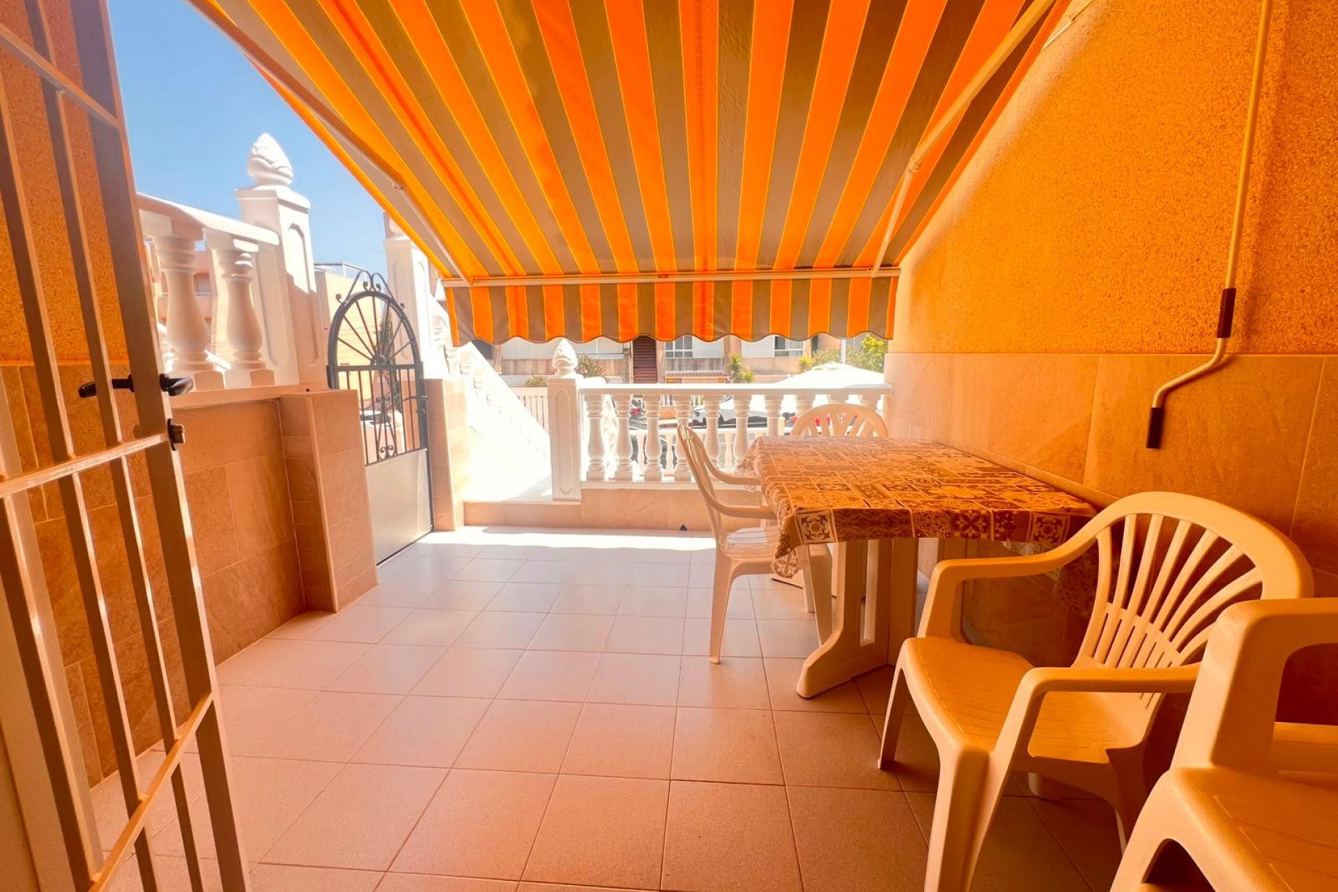 Brukt - Bungalow -
Torrevieja - Torrejón